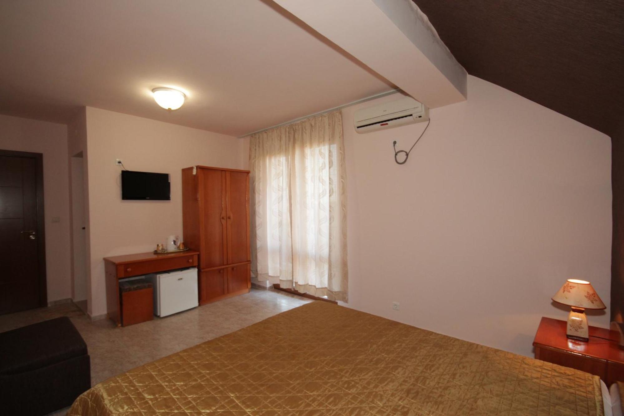 Family Hotel Kosko Chernomorets Phòng bức ảnh